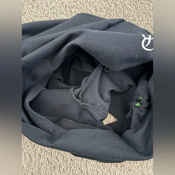 Bombshell Sportswear CONTOUR TOGGLE SHORTS - Picture 7 of 8